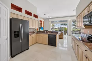 8064 Desmond Dr, Boynton Beach, FL 33472 - Photo 26