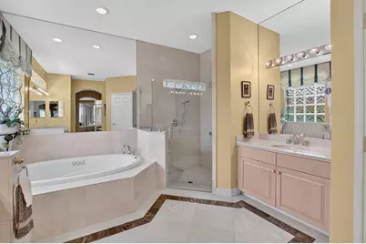 8064 Desmond Drive, Boynton Beach, FL 33472 - Photo 32
