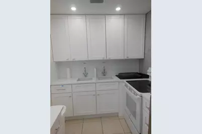 156 Andover F #156, West Palm Beach, FL 33417 - Photo 4