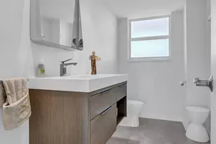 201 N Riverside Dr, Pompano Beach, FL 33062 - Photo 26