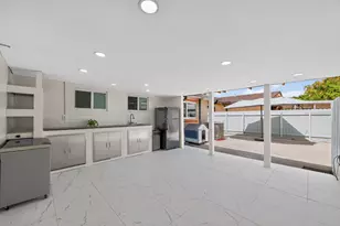 10363 SW 6th St, Sweetwater, FL 33174 - Photo 20