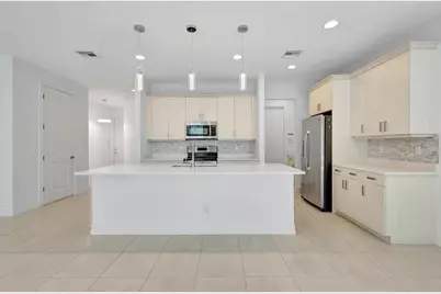 91 Palm Lane, Royal Palm Beach, FL 33411 - Photo 10