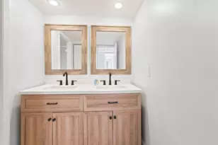 85 Lake Arbor Dr, Palm Springs, FL 33461 - Photo 18