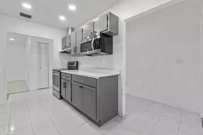 1620 Granfern Avenue #1620, West Palm Beach, FL 33415 - Photo 10