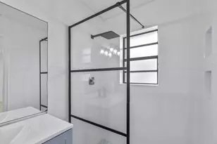 1620 Granfern Ave, West Palm Beach, FL 33415 - Photo 24