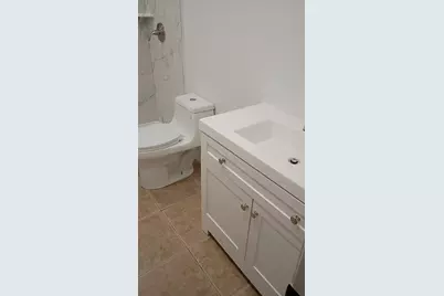2421 N 40th Avenue #109, Hollywood, FL 33021 - Photo 8