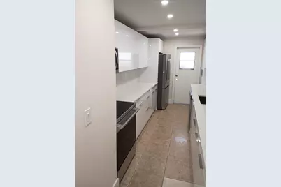 2421 N 40th Avenue #109, Hollywood, FL 33021 - Photo 4