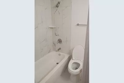 2421 N 40th Avenue #109, Hollywood, FL 33021 - Photo 10
