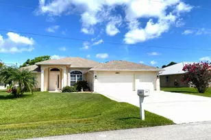 2801 SE Rawlings Rd, Port Saint Lucie, FL 34952 - Photo 1