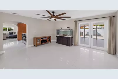 10363 SW 6th Street, Sweetwater, FL 33174 - Photo 10
