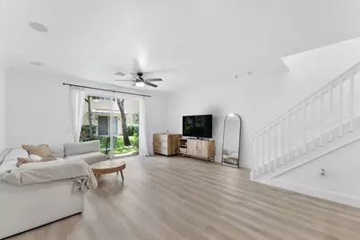 7783 Deercreek Court, Davie, FL 33328 - Photo 4
