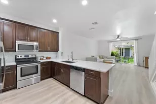 7783 Deercreek Ct, Davie, FL 33328 - Photo 2