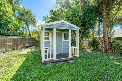 139 Prospect Road, Lantana, FL 33462 - Photo 32