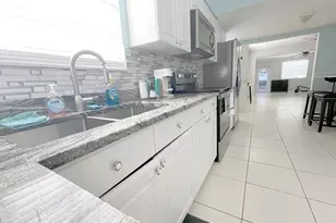 324 SW 22nd St, Fort Lauderdale, FL 33315 - Photo 10