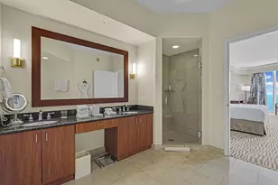 18001 Collins Ave, Sunny Isles Beach, FL 33160 - Photo 42
