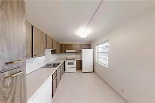 101 SE 3rd Ave, Dania Beach, FL 33004 - Photo 4