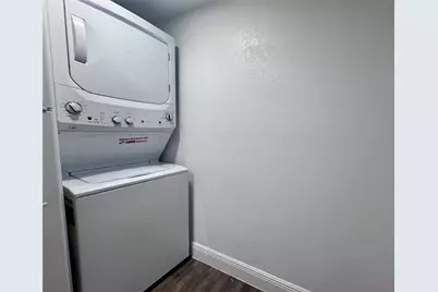 7707 NW 7 Street #3-802, Miami, FL 33126 - Photo 4