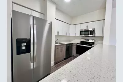 7707 NW 7 Street #3-802, Miami, FL 33126 - Photo 1