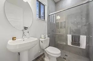 10432 N Lago Vista Cir, Parkland, FL 33076 - Photo 12