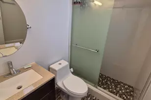 1815 N Surf Rd, Hollywood, FL 33019 - Photo 24