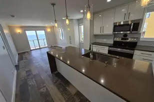 1815 N Surf Rd, Hollywood, FL 33019 - Photo 4