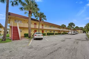 850 E Commercial Blvd, Oakland Park, FL 33334 - Photo 32