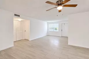 850 E Commercial Blvd, Oakland Park, FL 33334 - Photo 4