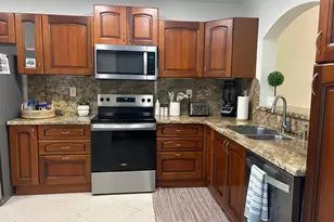 12768 Westhampton Cir, Wellington, FL 33414 - Photo 32