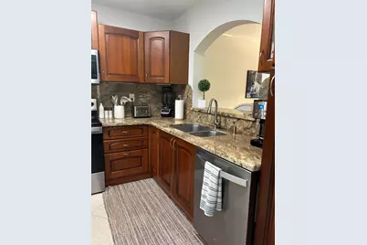 12768 Westhampton Circle, Wellington, FL 33414 - Photo 34