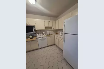 3150 N Palm Aire Drive #307, Pompano Beach, FL 33069 - Photo 10