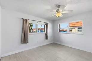 5725 Fernley Dr E, West Palm Beach, FL 33415 - Photo 12