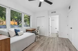 740 Meridian Ave, Miami Beach, FL 33139 - Photo 16