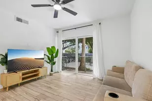 740 Meridian Ave, Miami Beach, FL 33139 - Photo 6