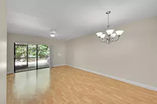 2518 NW 89th Dr, Coral Springs, FL 33065 - Photo 6