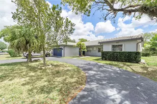 3843 NW 81st Terrace, Coral Springs, FL 33065 - Photo 24