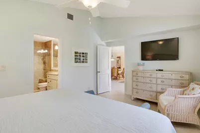 820 Club Drive, Palm Beach Gardens, FL 33418 - Photo 14