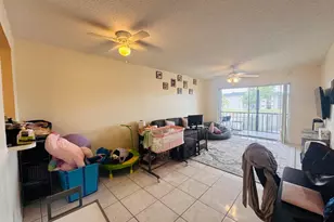 8025 S Colony Cir, Tamarac, FL 33321 - Photo 20