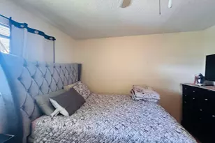 8025 S Colony Cir, Tamarac, FL 33321 - Photo 26
