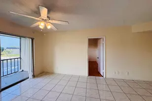 8025 S Colony Cir, Tamarac, FL 33321 - Photo 2