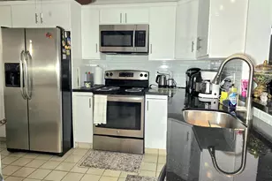 2002 Granada Dr, Coconut Creek, FL 33066 - Photo 6
