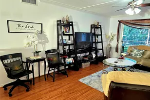 2002 Granada Dr, Coconut Creek, FL 33066 - Photo 6