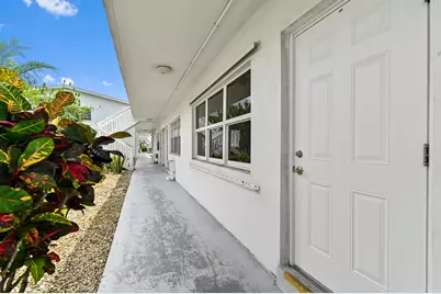 149 Coventry #G, West Palm Beach, FL 33417 - Photo 18