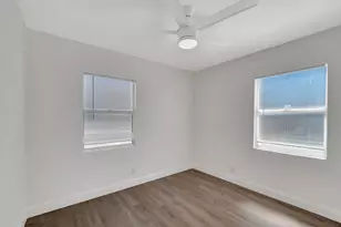 950 29th St, West Palm Beach, FL 33407 - Photo 16