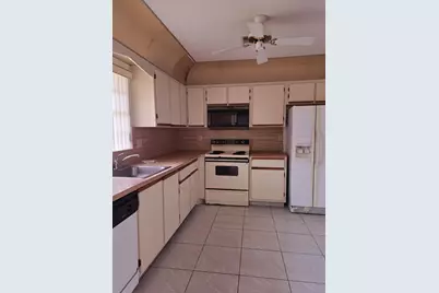 5480 Mariesa Avenue, West Palm Beach, FL 33417 - Photo 20