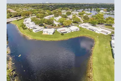 1010 NW 89th Way, Plantation, FL 33322 - Photo 40