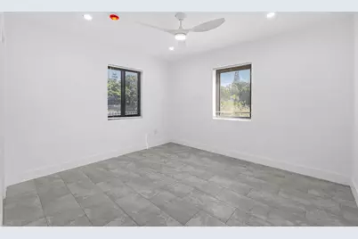 9001 NW 32nd Ct Road, Miami, FL 33147 - Photo 20