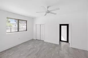 9001 NW 32nd Ct Rd, Miami, FL 33147 - Photo 12