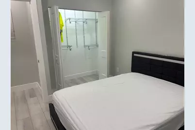 135 W Ponce De Leon Street, Royal Palm Beach, FL 33411 - Photo 4