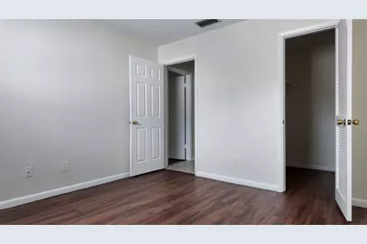 227 Castlewood Drive #207, North Palm Beach, FL 33408 - Photo 12