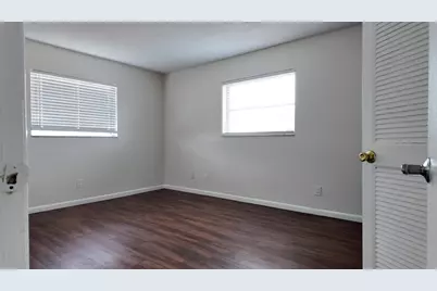 227 Castlewood Drive #207, North Palm Beach, FL 33408 - Photo 8